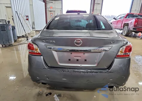 2015 Nissan Altima 2.5 z USA, uszkodzony, nr VIN 1N4AL3AP3FC570998
